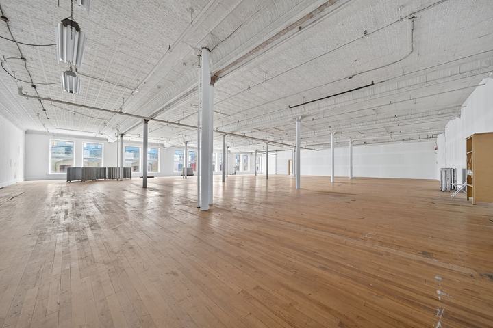Bedford Building, 4th Floor, photo 4