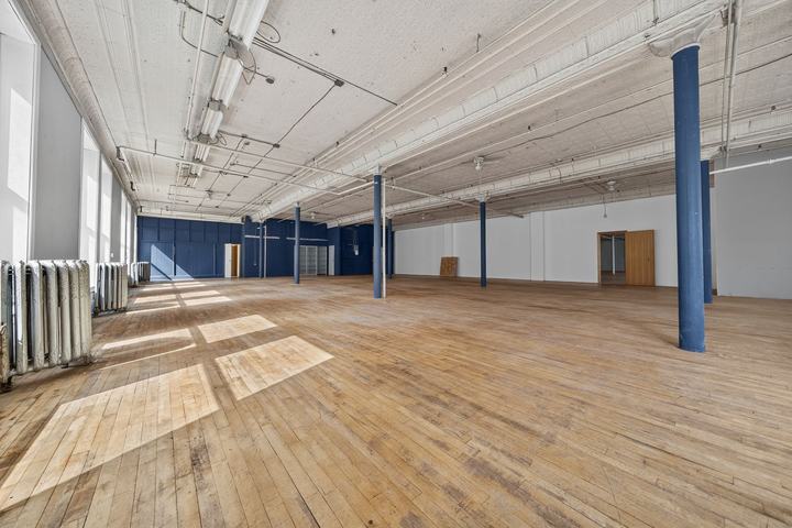 Bedford Building, 4th Floor, photo 9