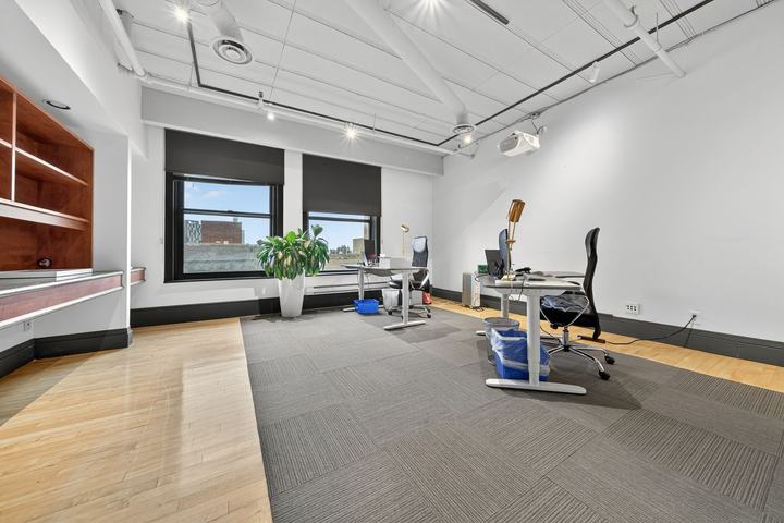 Bedford Building, 7th Floor, photo 24