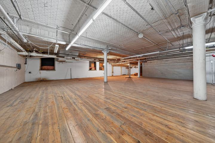Bedford Building, Main Floor & Basement, photo 16