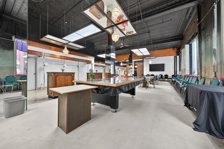 Bedford Building, Main Floor & Basement, photo 6