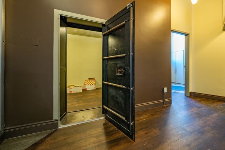 Bedford Building, 2nd Floor, photo 17
