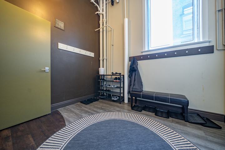 Bedford Building, 2nd Floor, photo 21